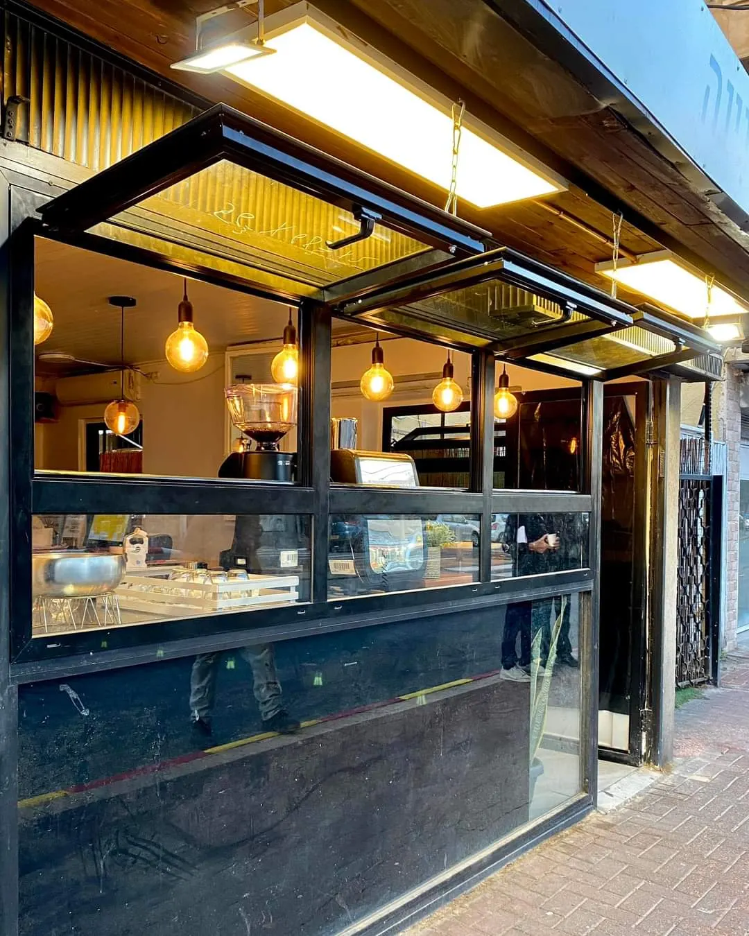 Cafe Gina