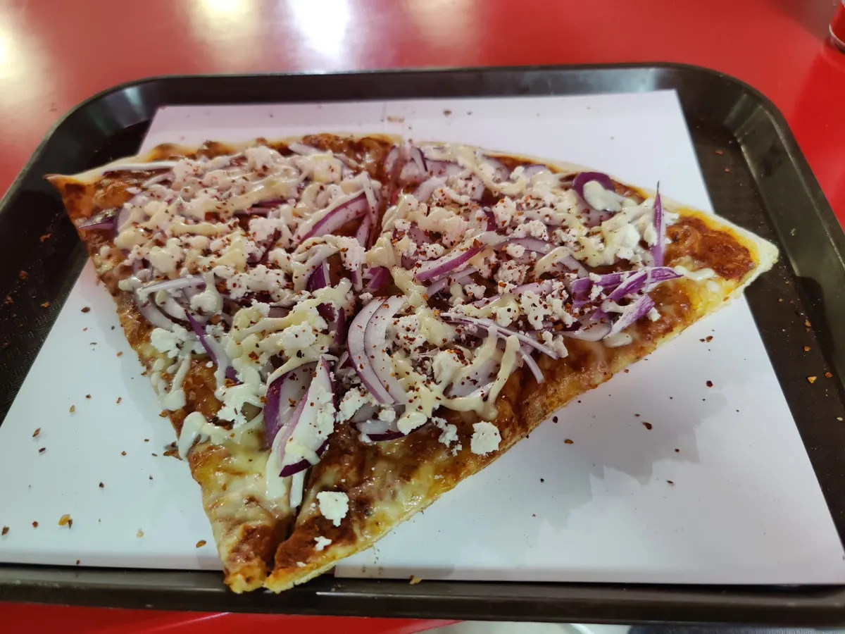 Pizza Broadway