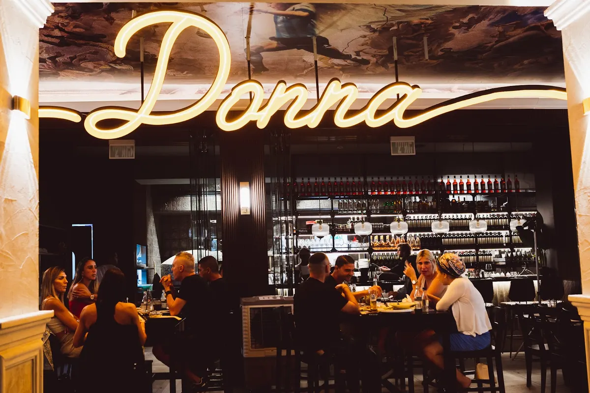 DONNA