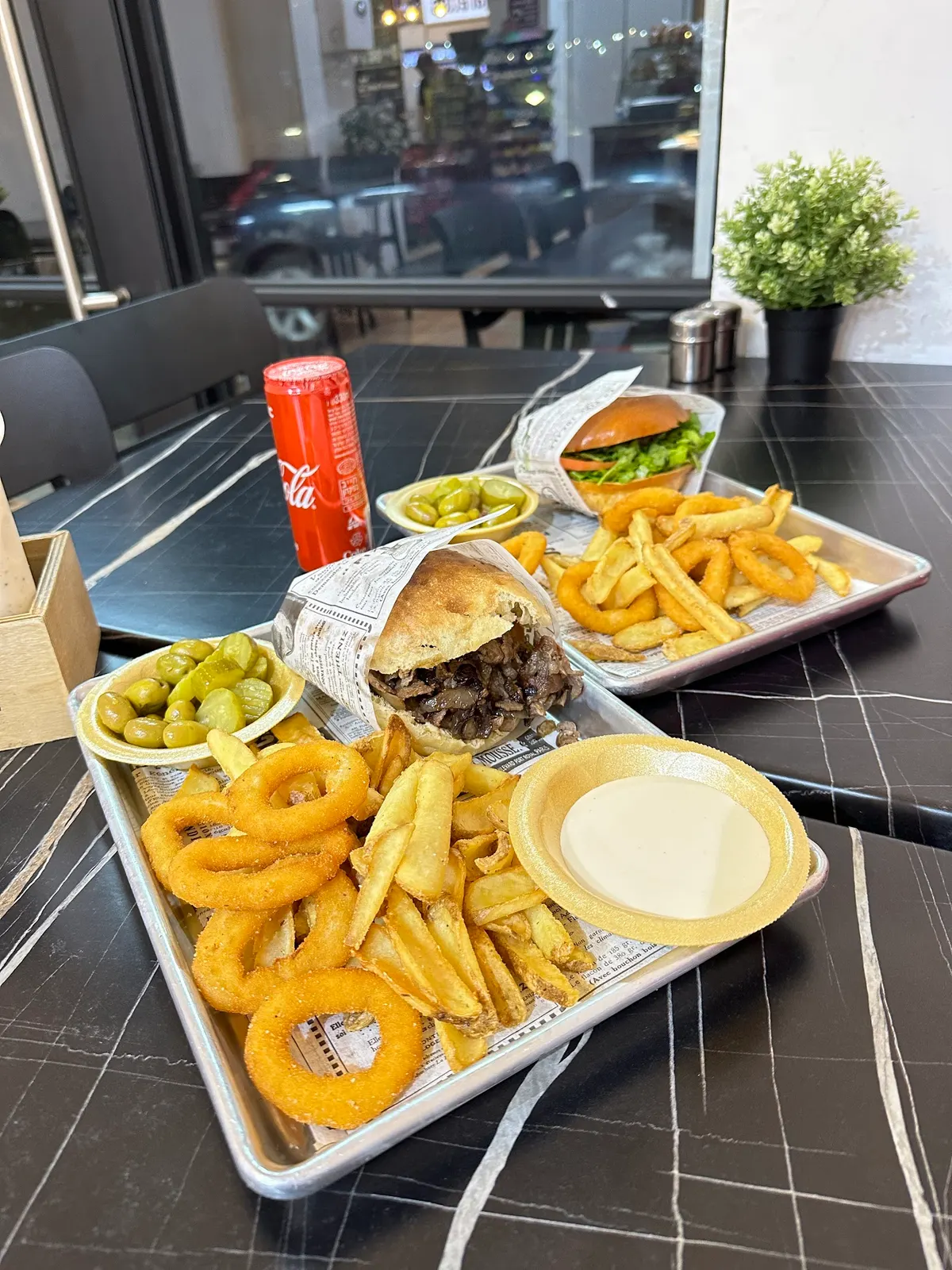 Hangar 13 Premium Burger