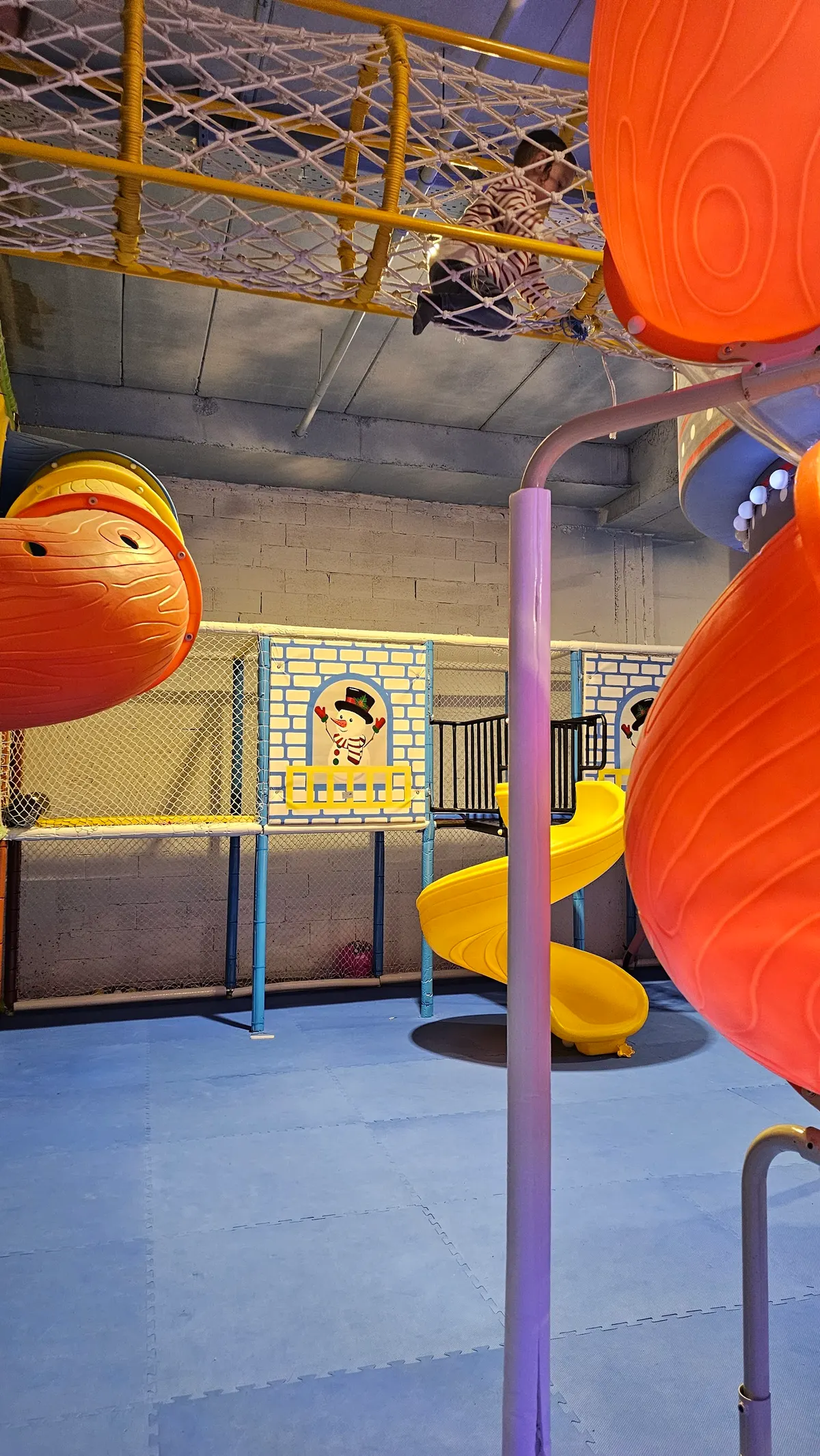 Djump: A huge, air-conditioned experience complex for the whole family - 3