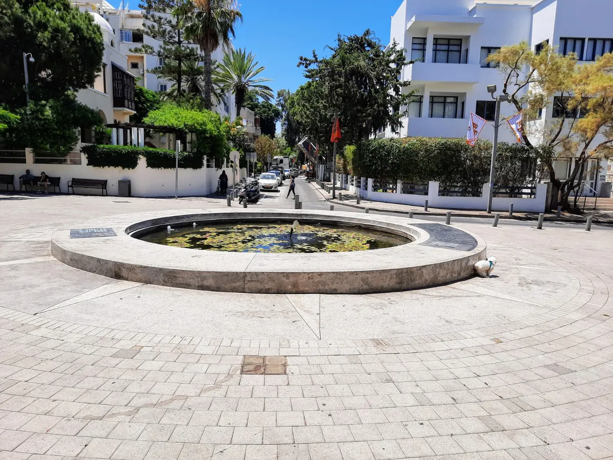 Place Bialik - 2