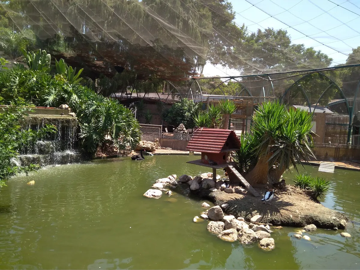 Parc zoologique urbain