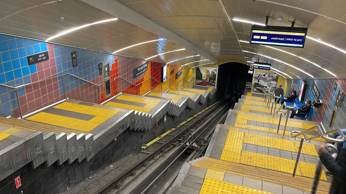 The Carmelit funicular (the Carmelit)