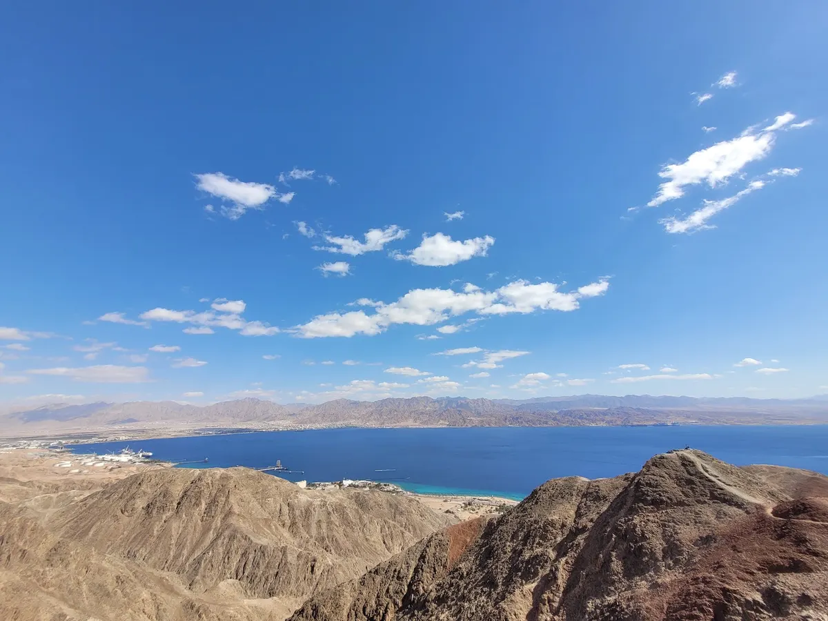 Observation du mont Pesephat: 4 pays à partir d'un seul point de vue!