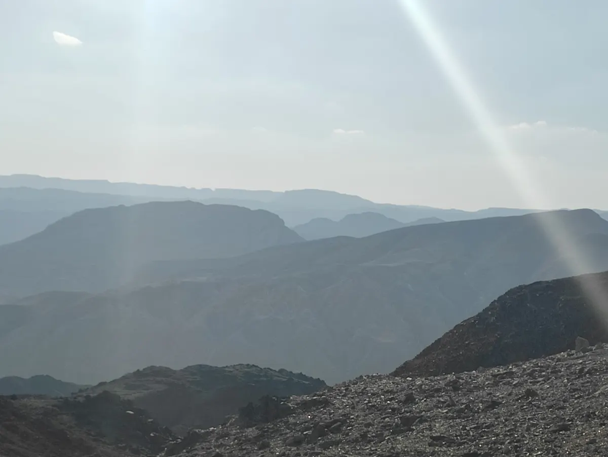Observation du mont Pesephat: 4 pays à partir d'un seul point de vue! - 3