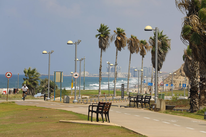 Gordon Beach - Photo 1